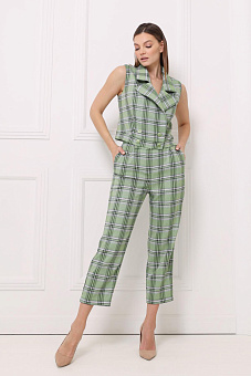 Жилет двубортный