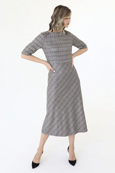 Платье приталенное из искусственной замши