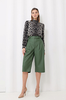 Шорты брючные из экокожи